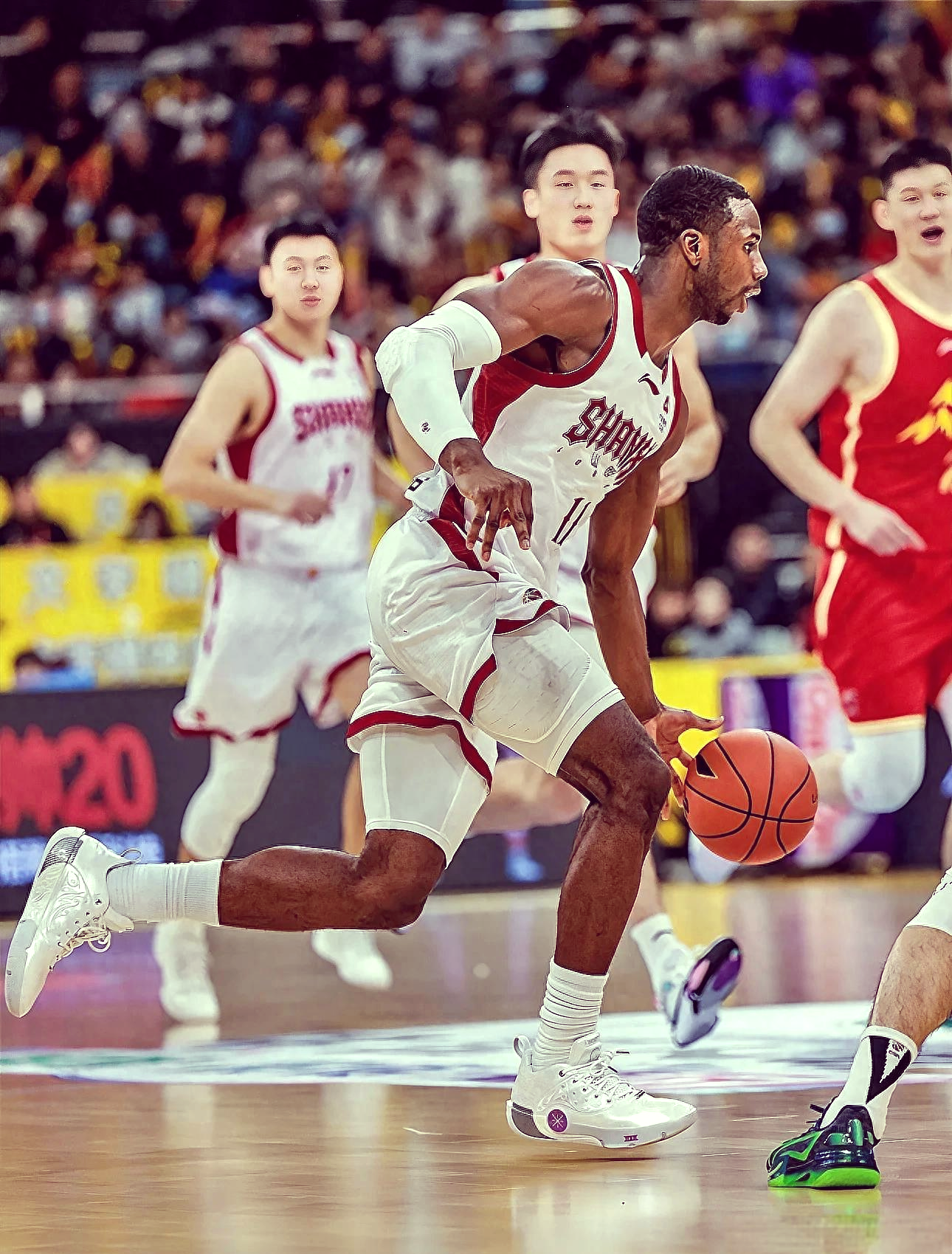 开元娱乐-清晨多伦多猛龙刷新队史纪录——CBA季后赛节点到来，震撼外界，纪律约束更严格的简单介绍