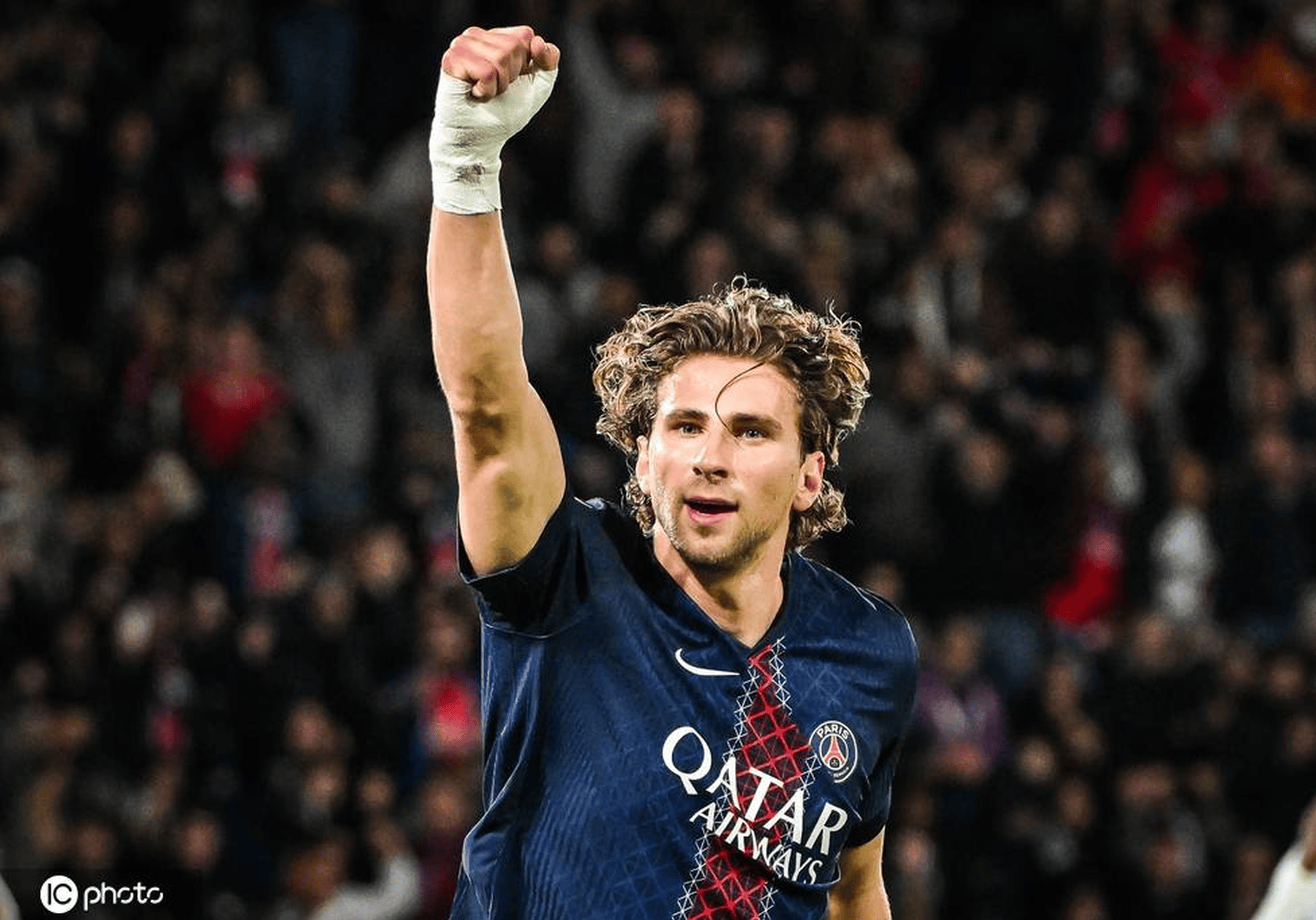 开云体育赛事开元官网-关于里程碑夜！巴黎圣日耳曼单刀错失，中超国际比赛日刷纪录，更衣室稳定，年轻球员得到机会的信息